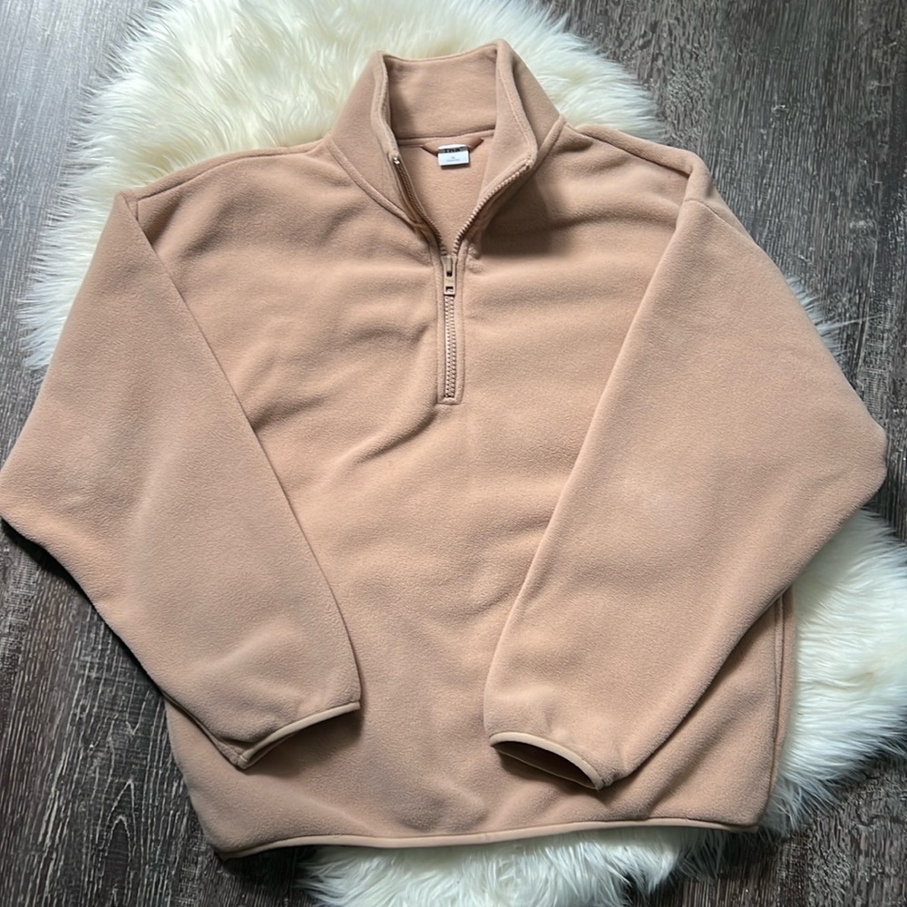 Aritzia TNA fleece 1/4 zip pullover